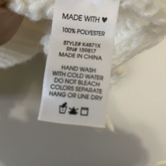 Arula Charley Chunky Knit Cherry Cardigan, Size A, 1X Ivory Novelty Oversized - Picture 8 of 9